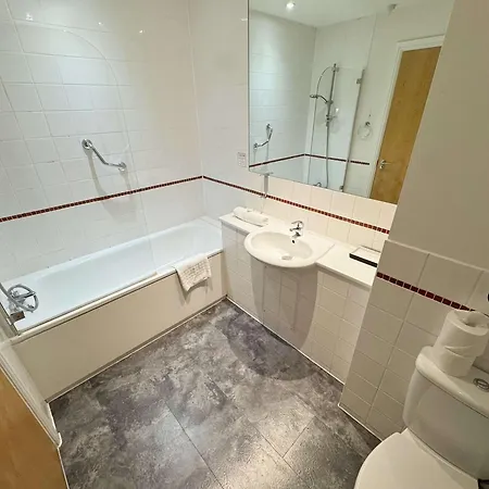 Апартаменты Centre 1 Bed Бристоль