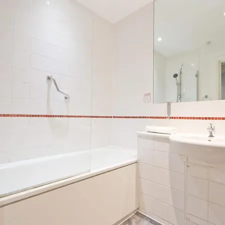 Centre 1 Bed